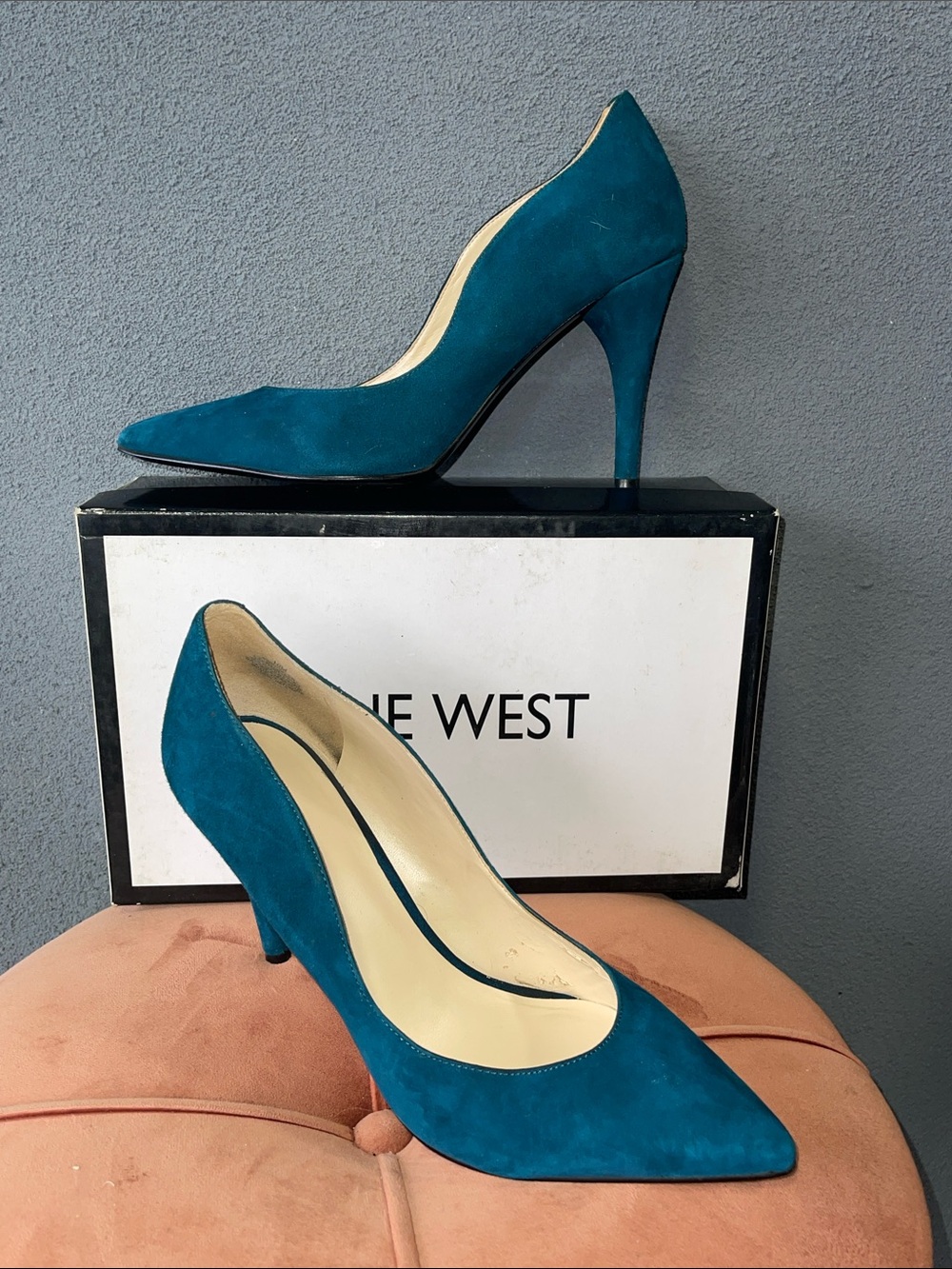 Nine West Teal Blue Suede Pointed-Toe Pumps - Picture 3 of 9